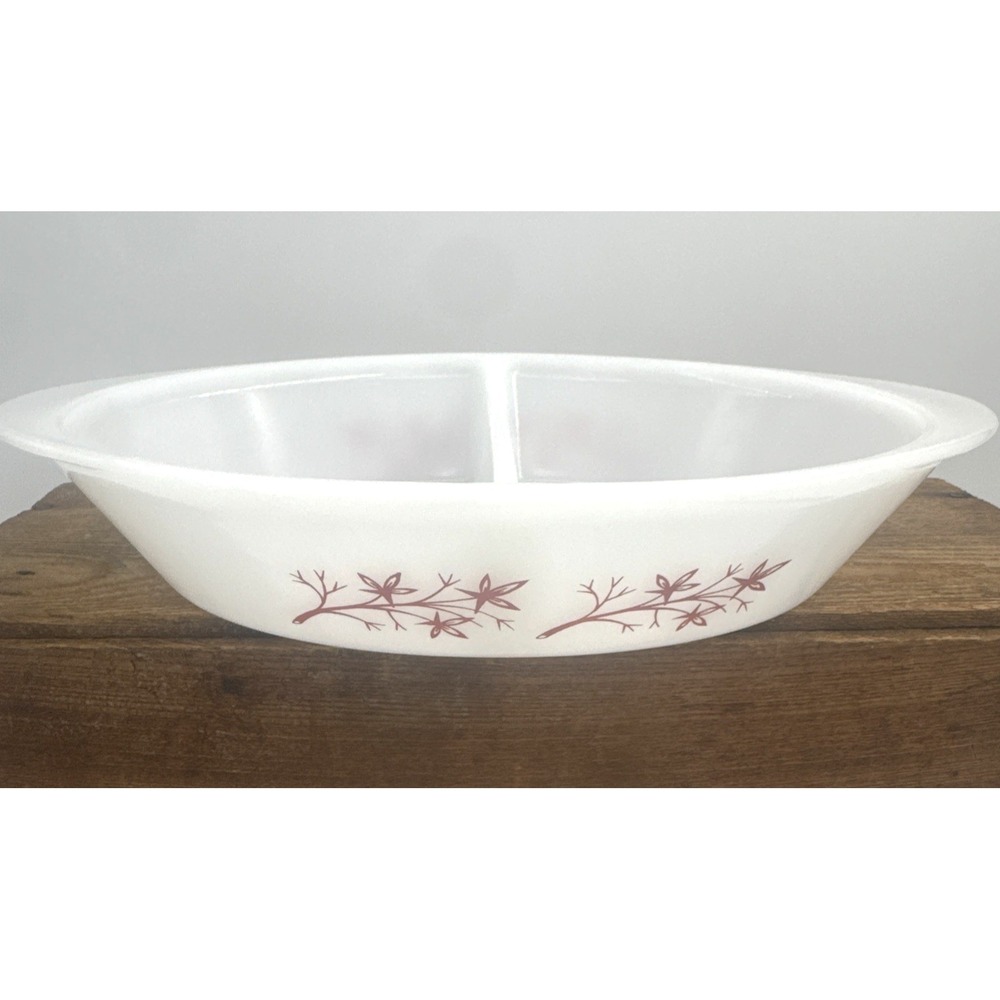 Vintage Glasbake‎ Fall Branch Divided Casserole Dish #J2352 Bakeware Milk Glass